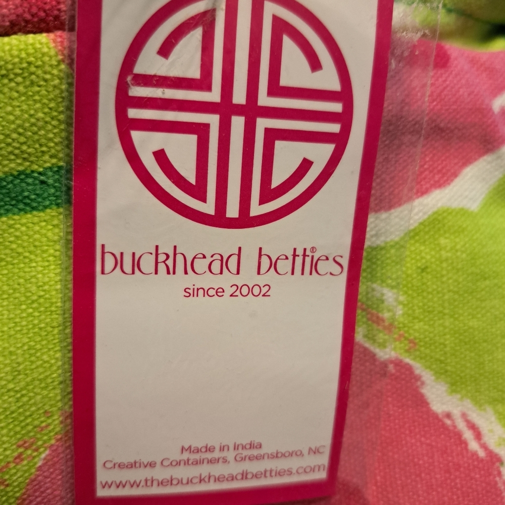 Buckhead Betties Accessory Bag - Picture 8 of 14